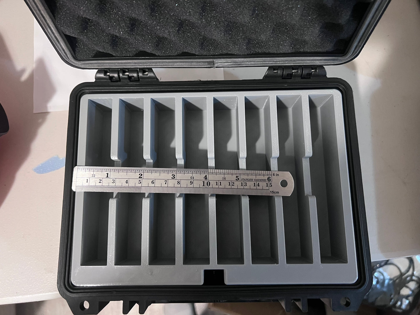 Apache 1800 with 8 Slot Knife Insert